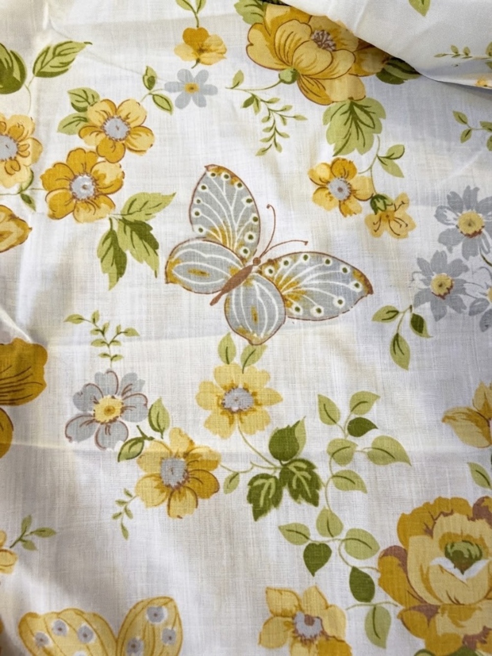 Vintage Cannon Monticello "Summer Day" Yellow Butterfly Floral Fitted Sheet